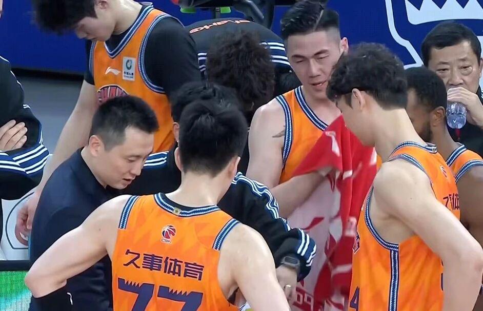 葡萄牙靠VAR淘汰克罗地亚,赛后喜忧并存,恐难敌西班牙