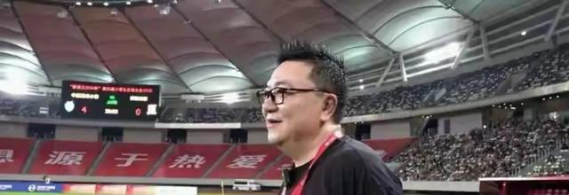 多队哄抢里夫斯湖人陷薪资困境