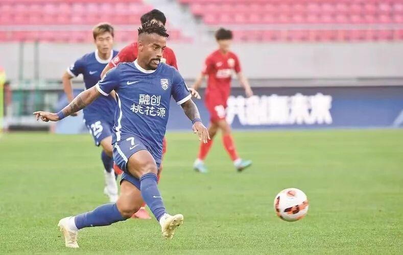 近两赛季已多达六次首轮游,非大满贯赛已提不起德约兴趣?