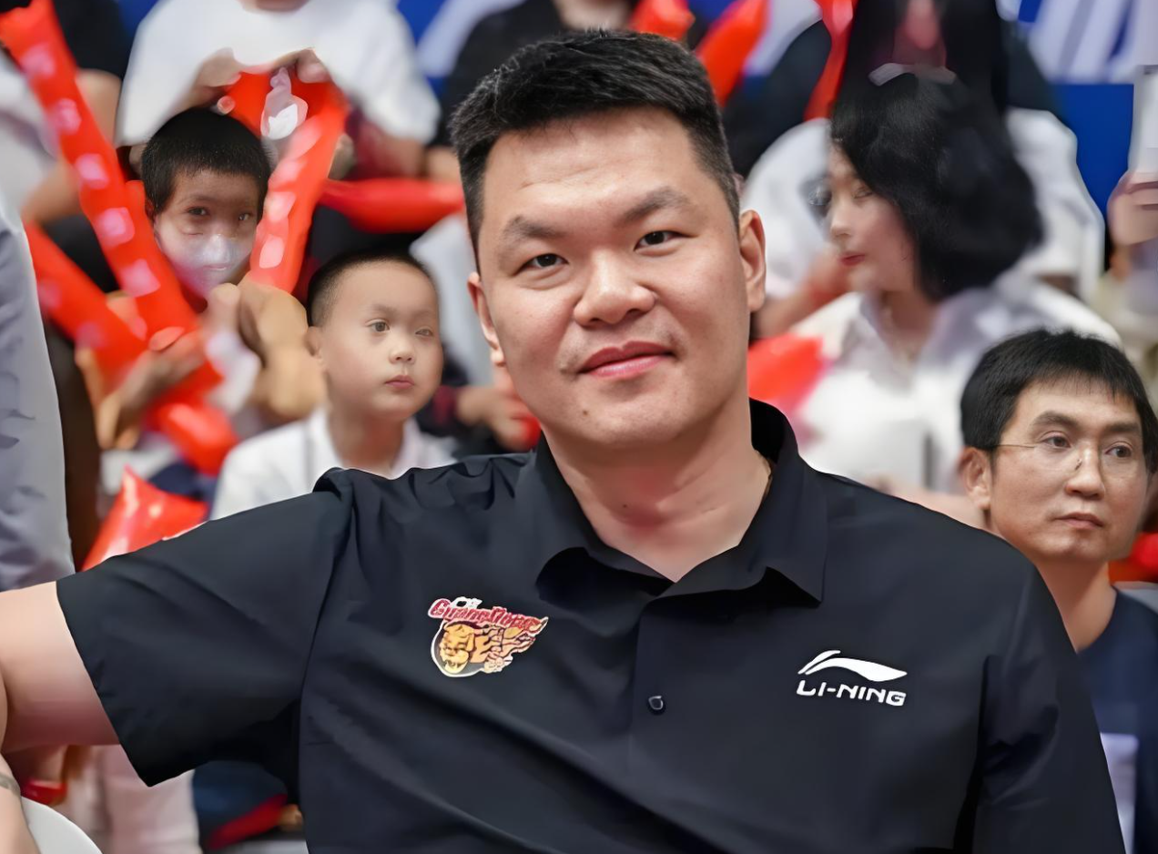 曼联 5000 万就敢签卡马文加?皇马这交易是不是有点过于仓促了